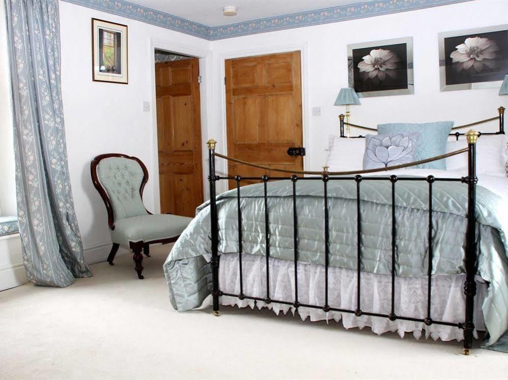 Little Holtby B&B Kirkby Fleetham Exteriör bild